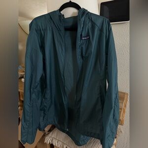 Patagonia Deep Teal Rain Jacket/windbreaker